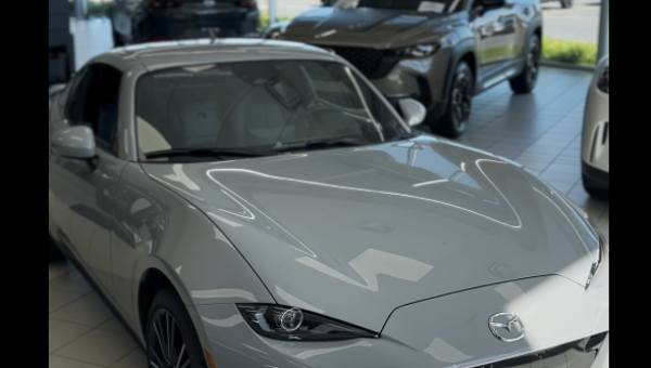 La magnifique Mazda MX-5  !