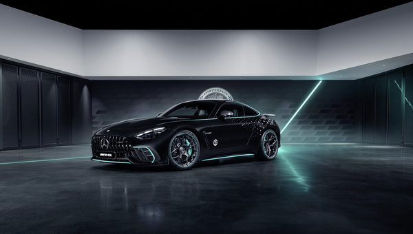 Mercedes-AMG Unveils Exclusive GT 63 PRO 4MATIC+