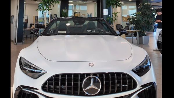 Le Mercedes-Benz SL 63 2023 !