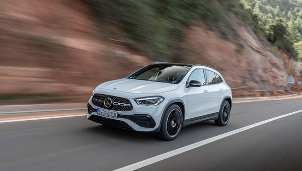 Les fonctionnalités du Mercedes-Benz GLA 2025 que vous allez adorer après une tempête de neige