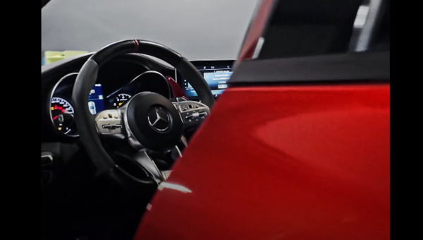 La Mercedes-Benz C43 AMG 2019 !