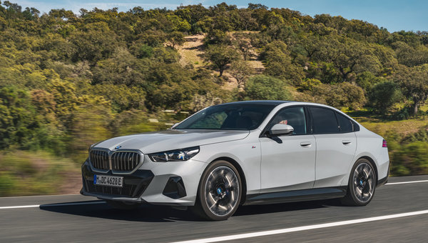 3 raisons pour lesquelles la BMW i5 2025 séduit les acheteurs canadiens