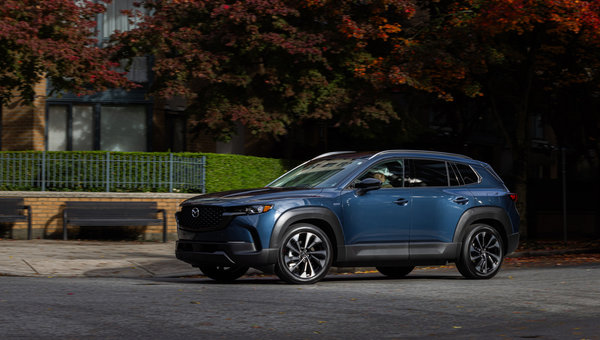 Pourquoi sécuriser dès maintenant votre Mazda CX-50 2025?