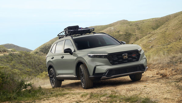 Le Honda CR-V TrailSport 2026 ajoute une touche d’aventure à la gamme hybride