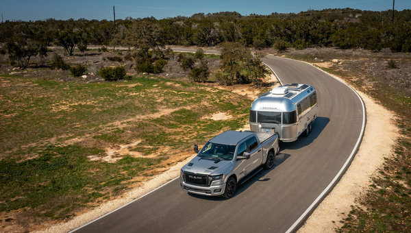 2025 Ram 1500: Deep Dive into Towing, Payload, and Hurricane Engine Specs