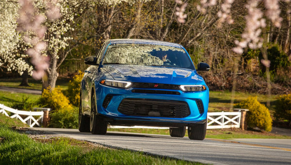 Montreal Traffic Solutions: How the Dodge Hornet Handles Urban Challenges