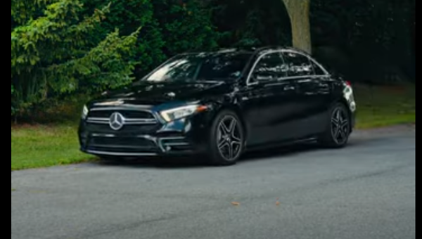 DÉCOUVREZ LA MERCEDES-BENZ A35 2020