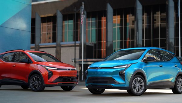 Chevrolet ramène la Bolt EV avec une autonomie estimée à 410 km et un prix de départ de 39 999 $