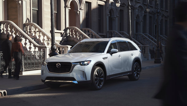 Guide complet des versions du Mazda CX-90 PHEV 2026