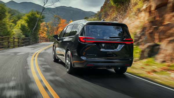 La Chrysler Pacifica offrira la traction intégrale en 2021