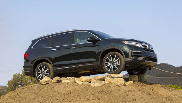 Honda Pilot 2021 vs Ford Explorer 2021 : La polyvalence prime dans le Pilot