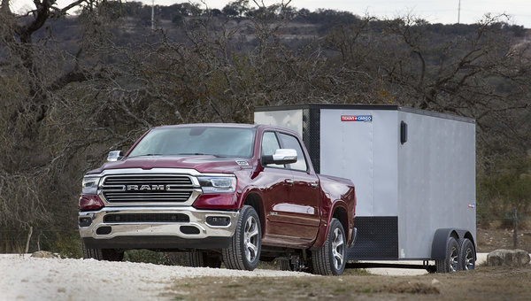 Guide de remorquage pour votre Jeep, Dodge ou Ram cet été