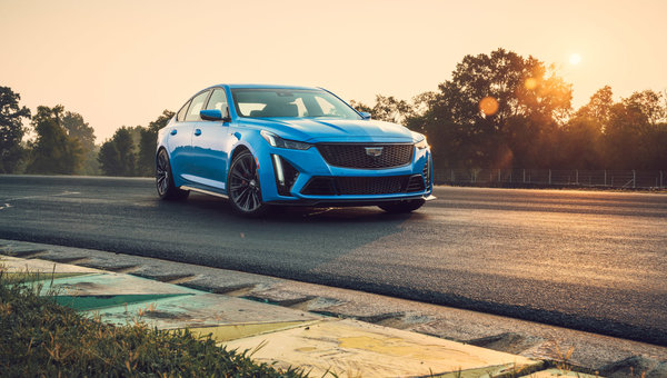Cadillac CT5-V 2026 : la berline sport que vous attendiez pour cet été