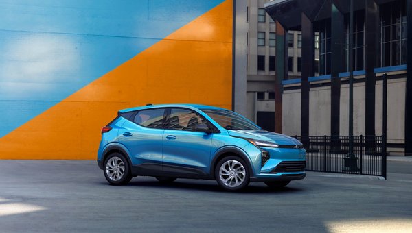 2027 Chevrolet Bolt LT or RS: Which Trim Fits Your Daily Driving Needs