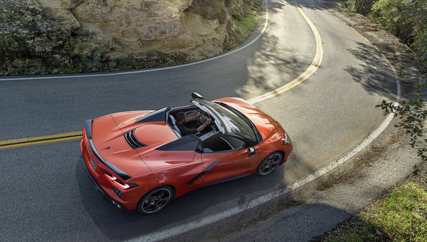 La nouvelle Chevrolet Corvette Stingray décapotable C8 présentée en Floride