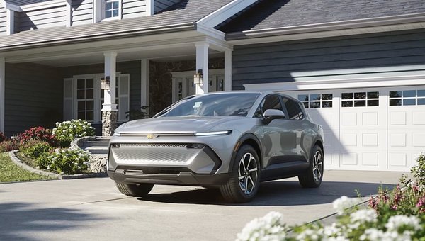 Chevrolet Equinox EV 2026 : prix, specs et fiche technique