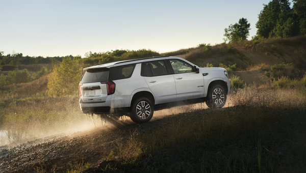 Une découverte approfondie des versions AT4 et Denali de GMC