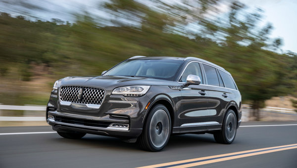 Lincoln Aviator Grand Touring 2024 : Une nouvelle norme de luxe