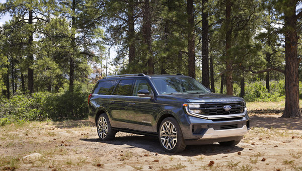 Choisir entre le Ford Explorer et l’Expedition 2025 : quel VUS convient le mieux à votre famille ?