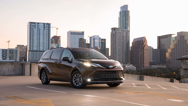 Toyota Sienna 2024: une gamme 100 % hybride