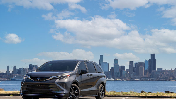 Une nouvelle version Platinum pour la Toyota Sienna 2025