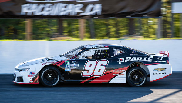 Camirand dominant au Sunset Speedway Ranger se bat contre une voiture capricieuse