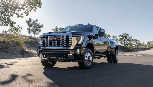 Coup d’oeil à la gamme GMC Sierra 3500HD 2024