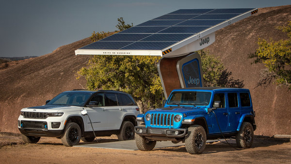 Guide complet des véhicules hybrides rechargeables Jeep, Dodge et Chrysler