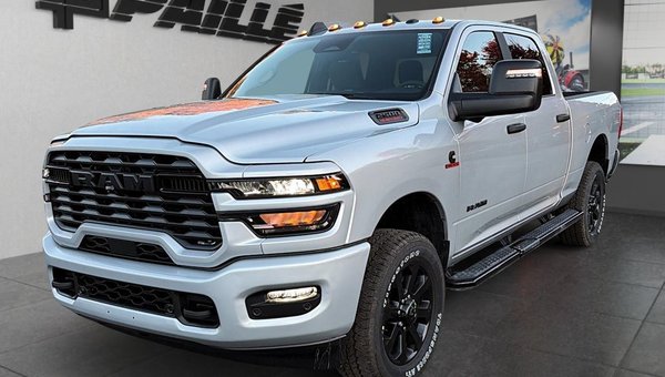 Ram 2500 Cummins 2026 ou Ford F-250 Power Stroke 2026 : pourquoi choisir le Cummins au Québec ?