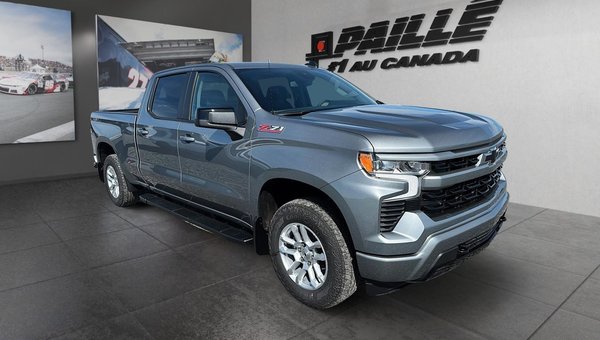 GMC Sierra 1500 Elevation 2026 ou Chevrolet Silverado 1500 RST : deux camionnettes GM, un choix clair