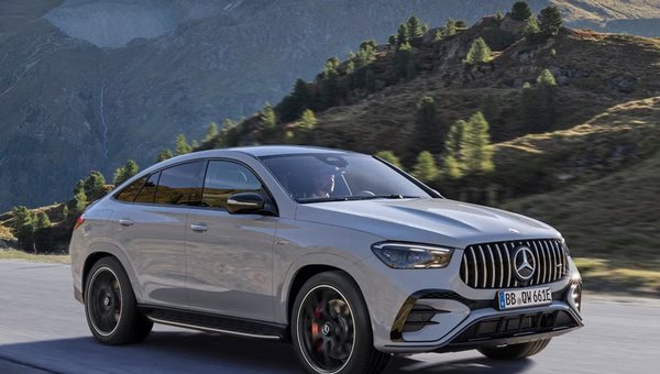 AMG GLE 53 Power in a Family-Size Mercedes SUV