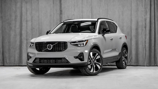 Xc40 R Design Grey 2024 Volvo XC40 - PLUS Dark Theme VAPOUR GREY METALLIC - Pictu