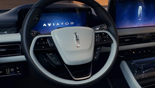 First-Class on Four Wheels: Inside the 2026 Lincoln Aviator Cabin