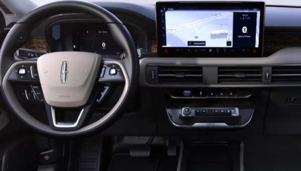 How to Use Lincoln BlueCruise in the 2025 Lincoln Corsair