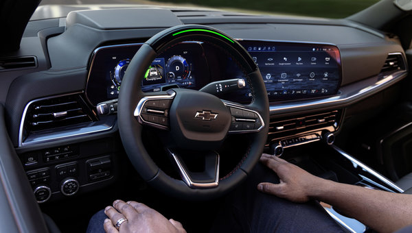 Rendez votre trajet sur l'autoroute 85 sans effort avec le Super Cruise de Chevrolet