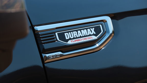 GMC Sierra 1500 diesel Duramax 2025 : votre partenaire de remorquage sur les routes du Bas-Saint-Laurent