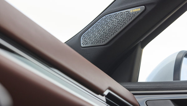Le système audio Dynamic Sound Yamaha du Mitsubishi Outlander : à quoi s'attendre vraiment