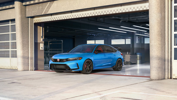 Honda Refreshes the Civic Type R for 2027 and Here’s What’s New