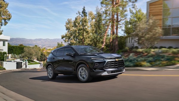 Chevrolet Blazer 2024 : Un nouveau look et des séries améliorées