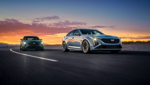 3 caractéristiques impressionnantes qui font des Cadillac CT5-V et CT5-V Blackwing 2025 des modèles à ne pas manquer