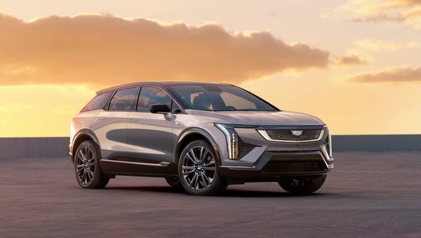 Cadillac dévoile l'OPTIQ 2025 : Le VUS électrique qui redéfinit le luxe urbain