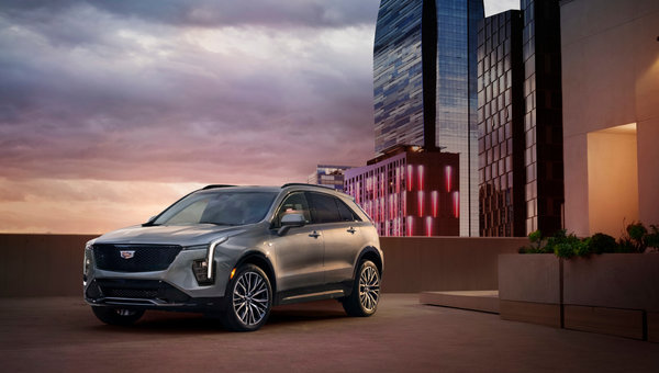 Cadillac XT4 2025 : un VUS compact qui vous attend… avant son départ