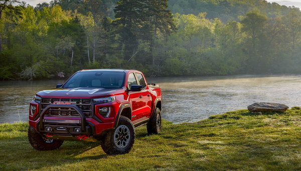 GMC Canyon 2026 : AT4 vs. Denali pour les conducteurs de la Gaspésie