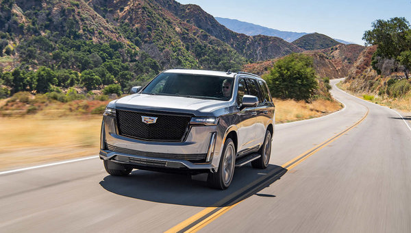 Cadillac Escalade 2021 vs Land Rover Range Rover 2021: dans la classe des grands