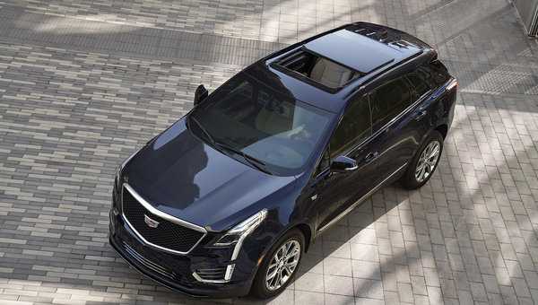 Cadillac XT5 2021 vs Audi Q5 2021