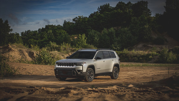 How the 2026 Jeep Cherokee Hybrid's Fuel Economy Rating Stacks Up for Daily Commuters in the Saint John River Valley