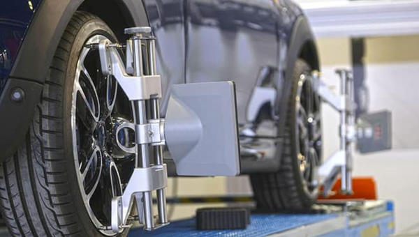 How to Tell If You Need a Wheel Alignment in Newfoundland