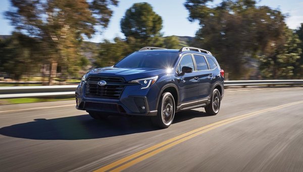 Subaru Ascent 2023 : prix et fiche technique