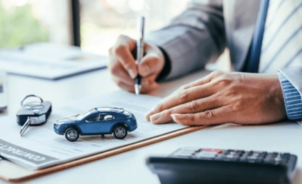 Understanding the Role of Your Credit Report in Car Financing for Buyers with Poor Credit
