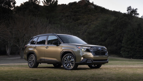 Le Subaru Forester hybride 2025 : le choix futé pour les familles du Saguenay
